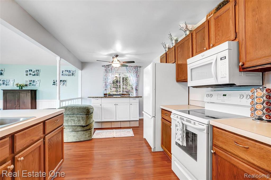 5213 Lethbridge Road Grand Blanc, MI 48439 - Photo 13 of 28 Gallery Image 13