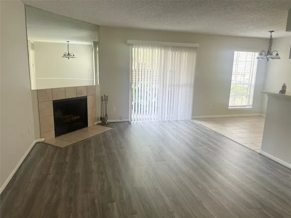 $1,175 | 2120 El Paseo Street, Unit 1301, Houston, TX 77054