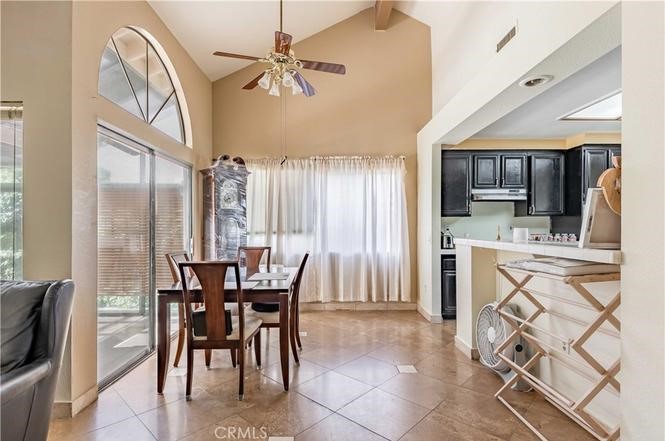 40207 Mimulus Way Temecula, CA 92591 - Photo 5 of 20 Dining Room