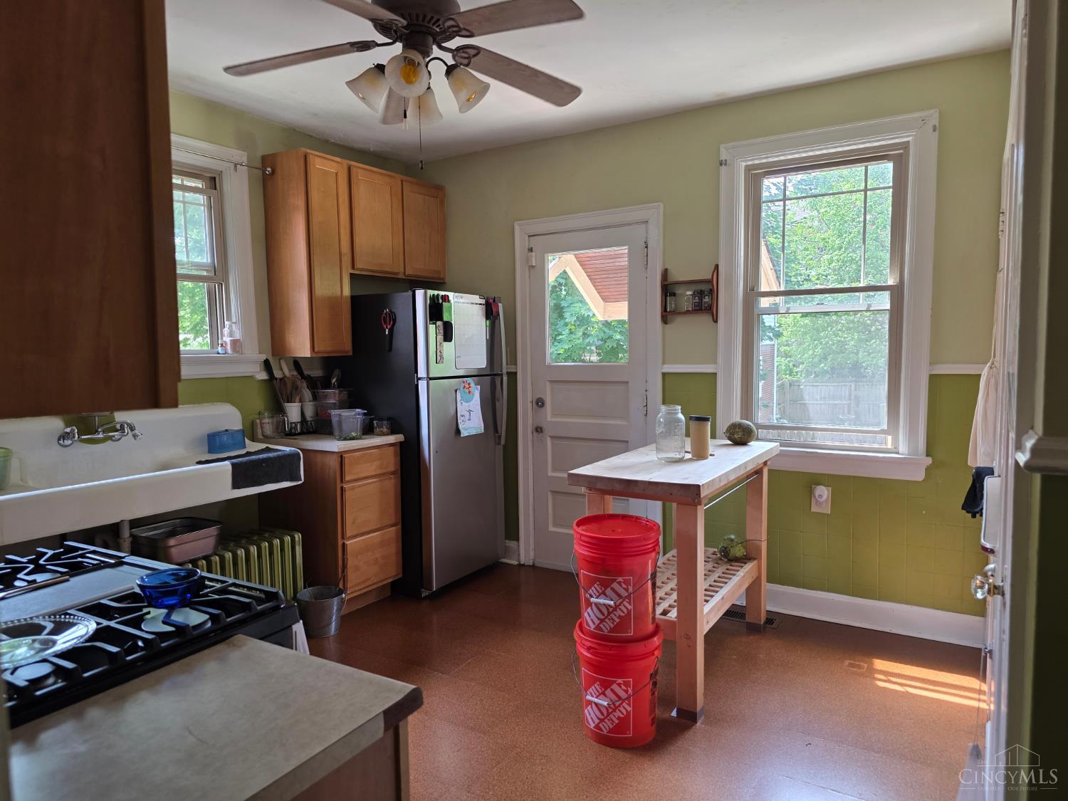 1007 Rutledge Avenue Cincinnati, OH 45205 - Photo 13 of 17