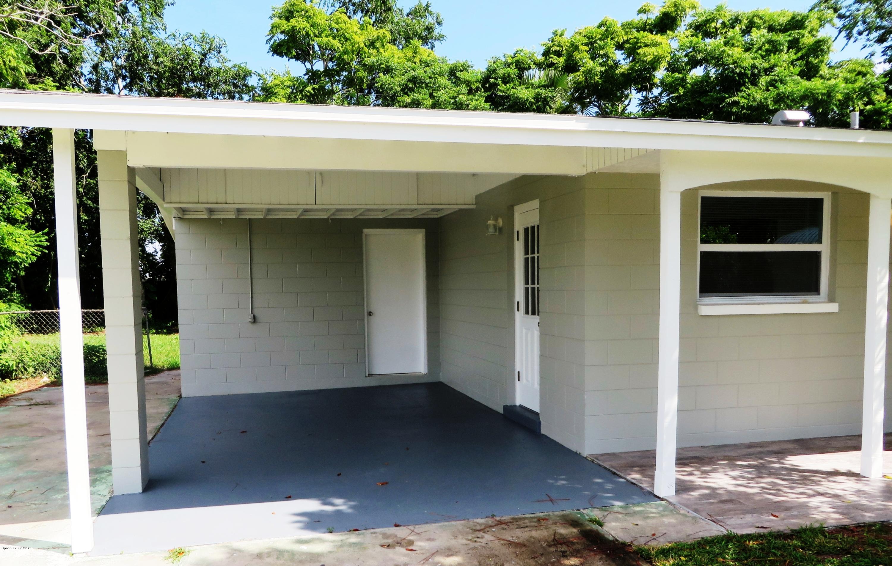 1002 Illinois Road Cocoa, FL 32927 - Photo 3 of 28 Fresh Paint!
