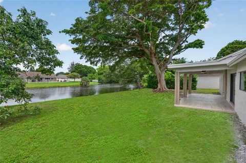 $775,000 | 8668 Southwest 50th Street, Cooper City, FL 33328