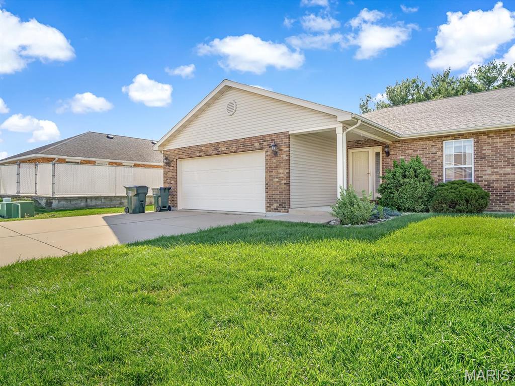 707 Marney Lane Waterloo, IL 62298 - Photo 2 of 4