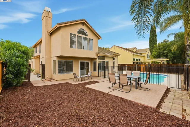 $738,800 | 1660 Tahoe Circle, Tracy, CA 95376