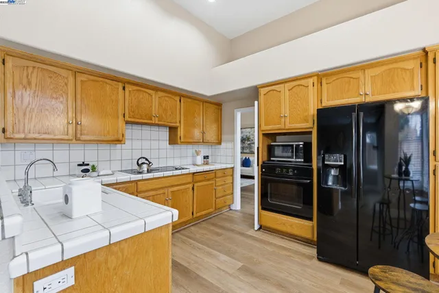 $738,800 | 1660 Tahoe Circle, Tracy, CA 95376