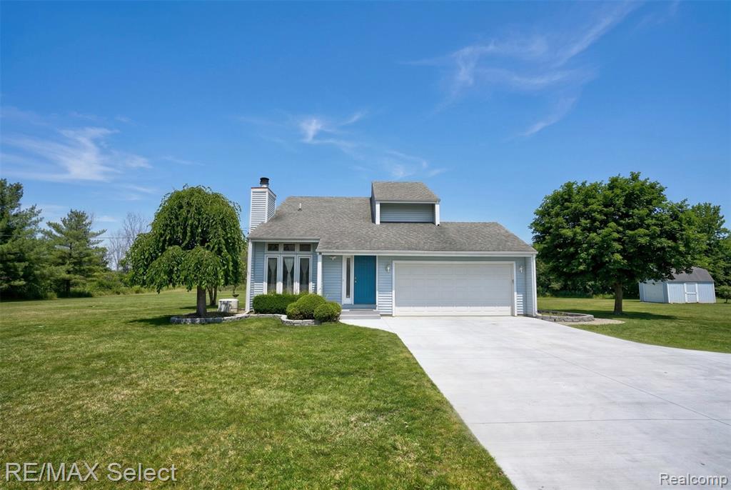 1171 North McKinley Road Flushing, MI 48433 - Photo 2 of 54