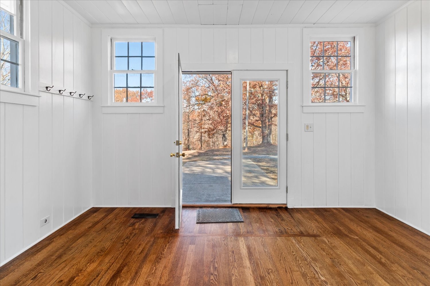 7212 Methodist Church Road Lyles, TN 37098 - Photo 20 of 38 Gallery Image 20