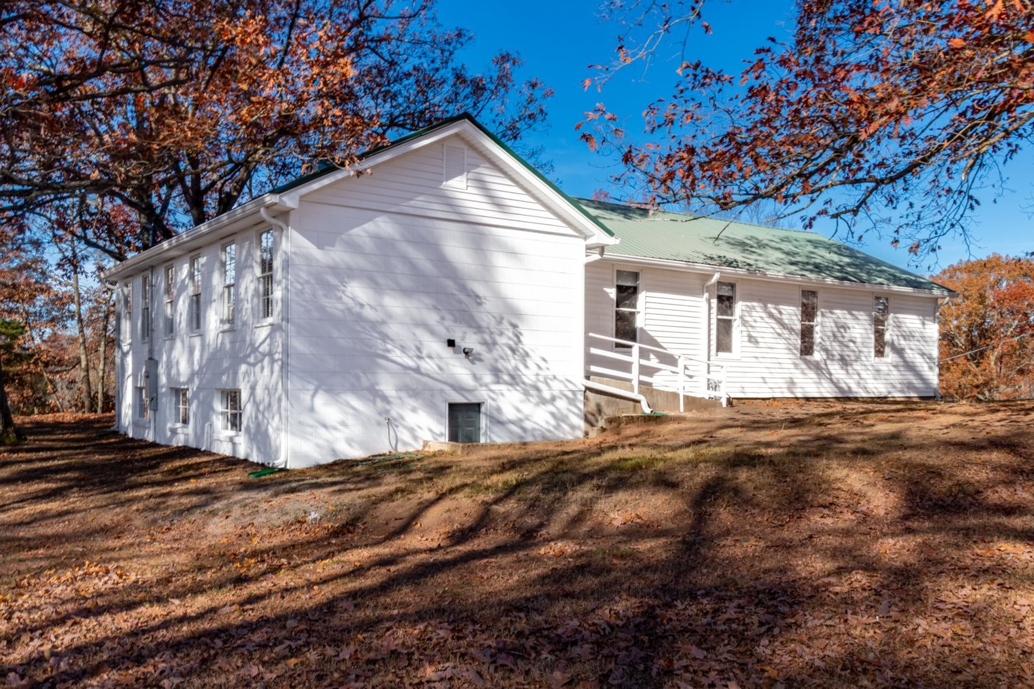 7212 Methodist Church Road Lyles, TN 37098 - Photo 8 of 38 Gallery Image 8