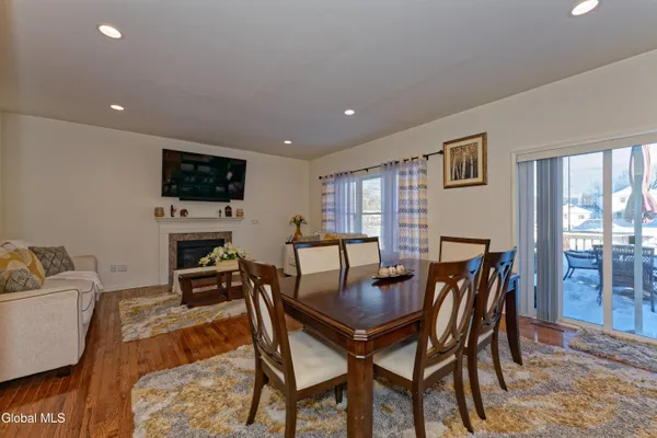 $3,500 | 1 Haywood Lane, North Greenbush, NY 12144