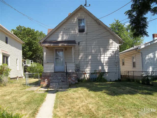 2124 Riedmiller Avenue Fort Wayne, IN 46802 - Photo 2 of 15 Gallery Image 2