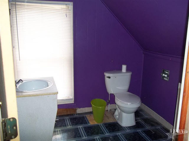 2124 Riedmiller Avenue Fort Wayne, IN 46802 - Photo 13 of 15 Gallery Image 13