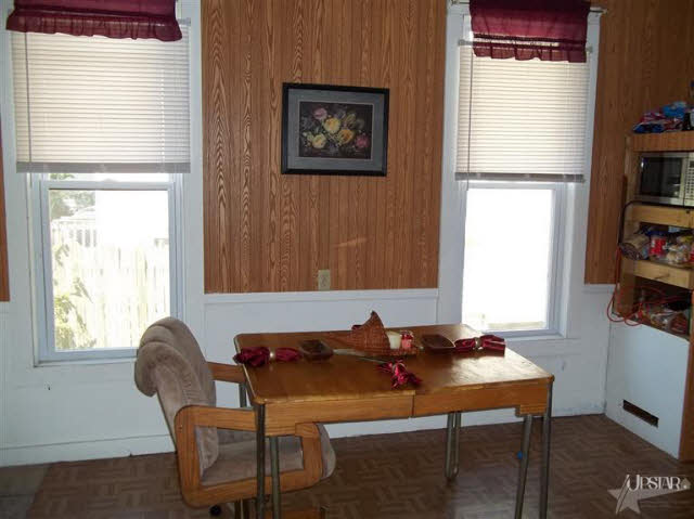2124 Riedmiller Avenue Fort Wayne, IN 46802 - Photo 6 of 15 Gallery Image 6
