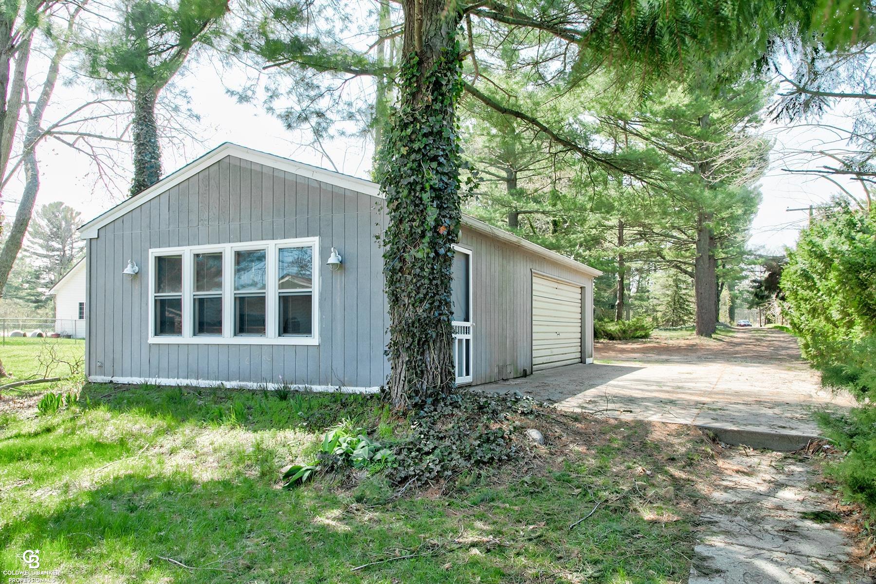8709 Lakeshore Road Lexington, MI 48450 - Photo 40 of 43 Gallery Image 40