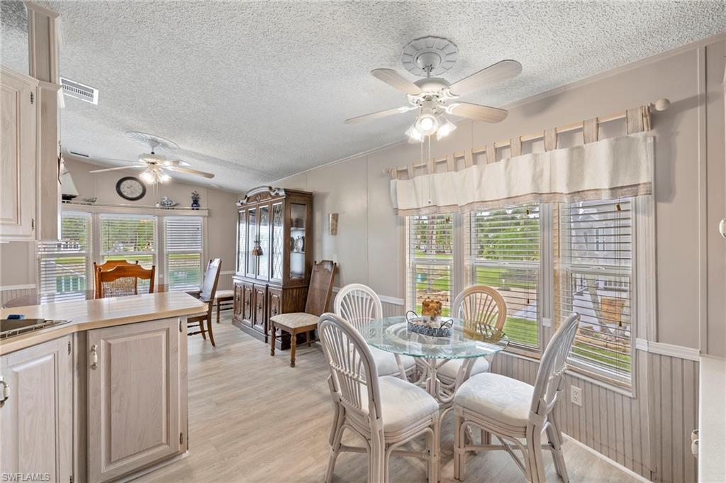 3071 Waterview Point Naples, FL 34120 - Photo 6 of 25 Gallery Image 6