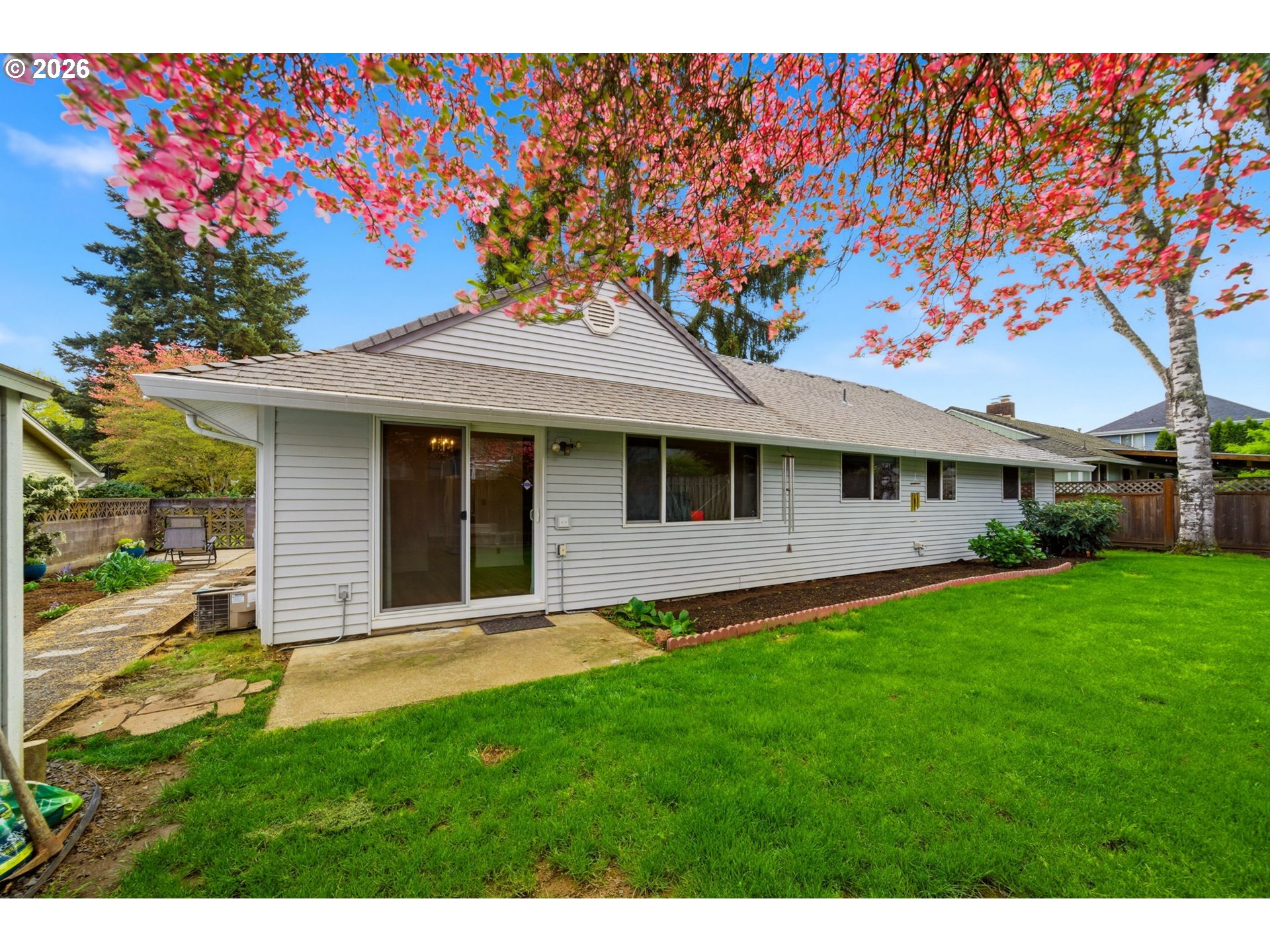 10175 Southwest Wasco Way Tualatin, OR 97062 - Photo 34 of 39 Backyard
