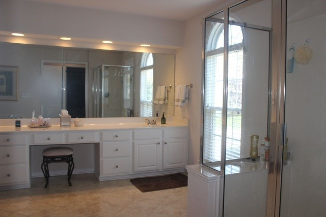 7729 Silver View Lane Raleigh, NC 27613 - Photo 15 of 25 Master Bath/Spa