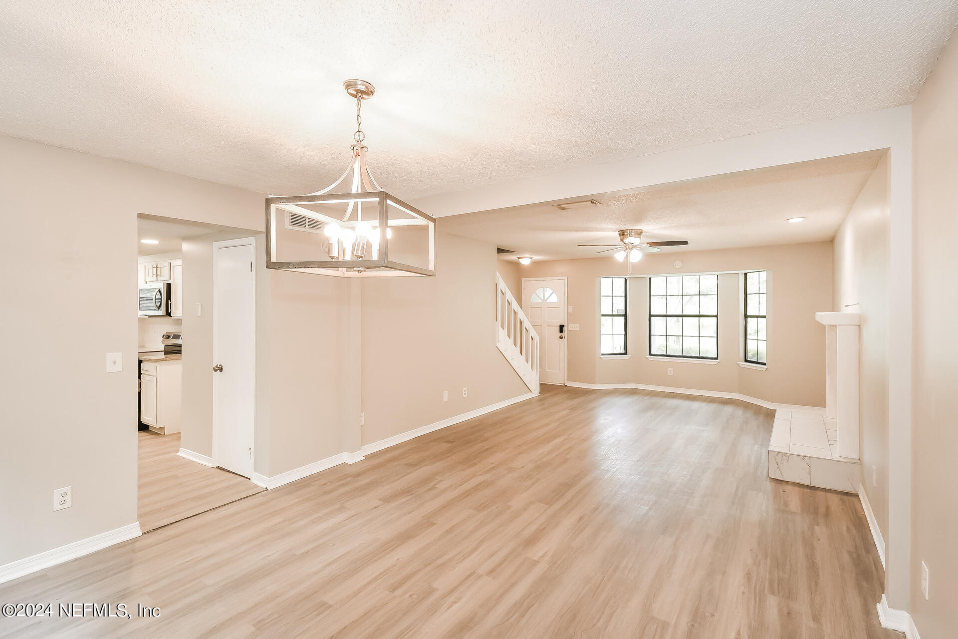 10130 Fraser Road Jacksonville, FL 32246 - Photo 8 of 22 009-photo-dining-room-13999290