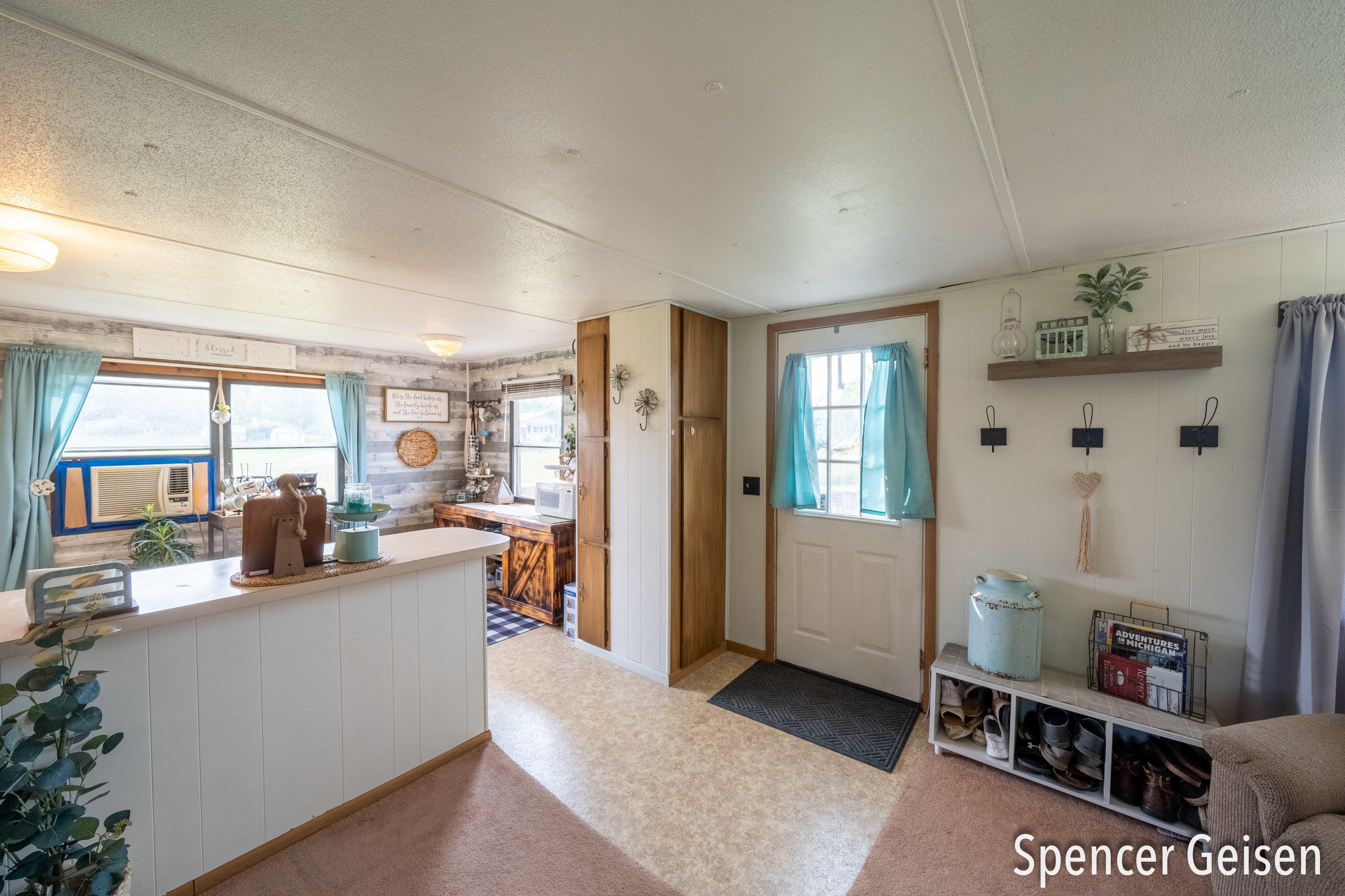 3404 West County Farm Road Sheridan, MI 48884 - Photo 6 of 39 3404 County Farm Rd, Sheridan, MI 48884-