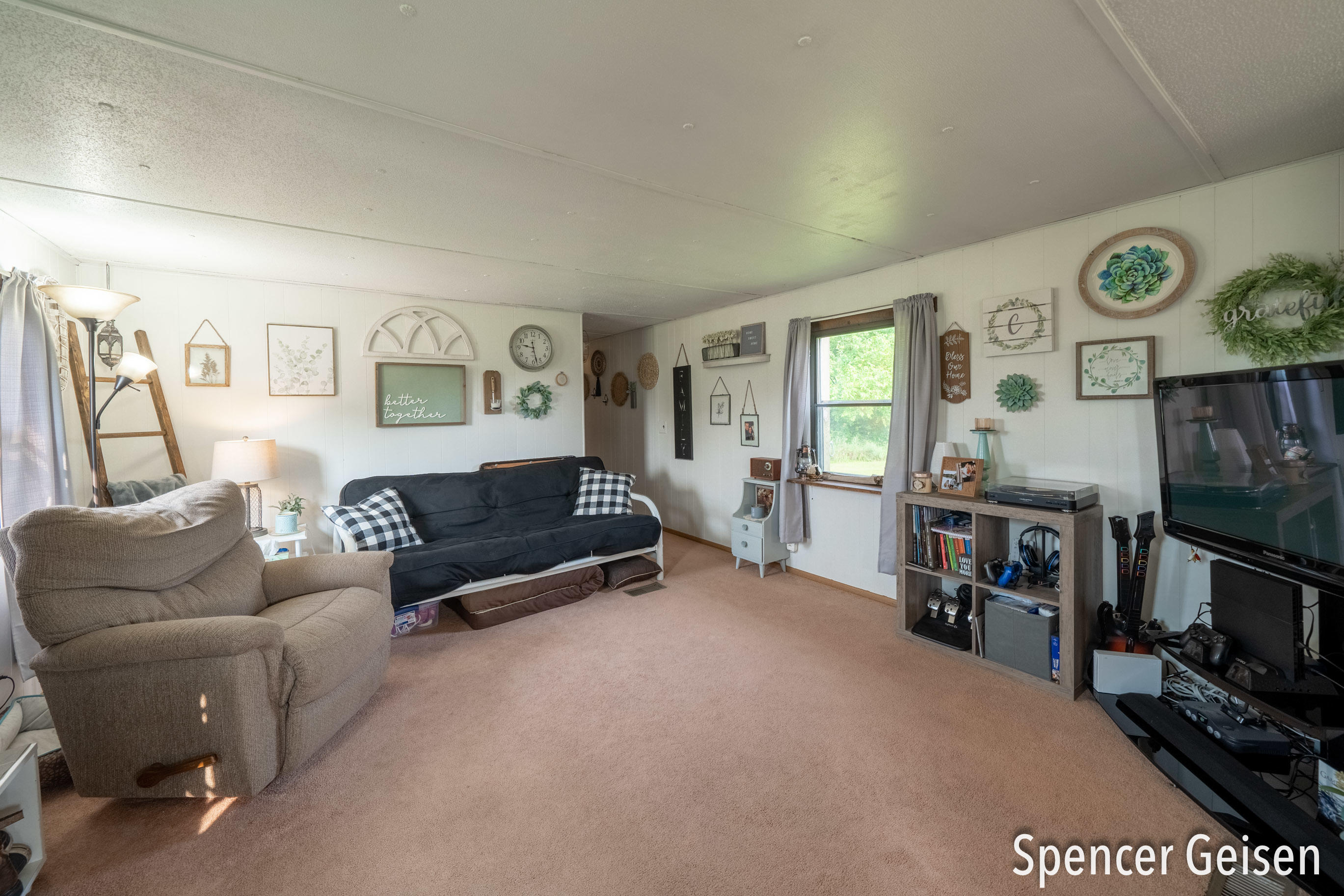 3404 West County Farm Road Sheridan, MI 48884 - Photo 7 of 39 3404 County Farm Rd, Sheridan, MI 48884-