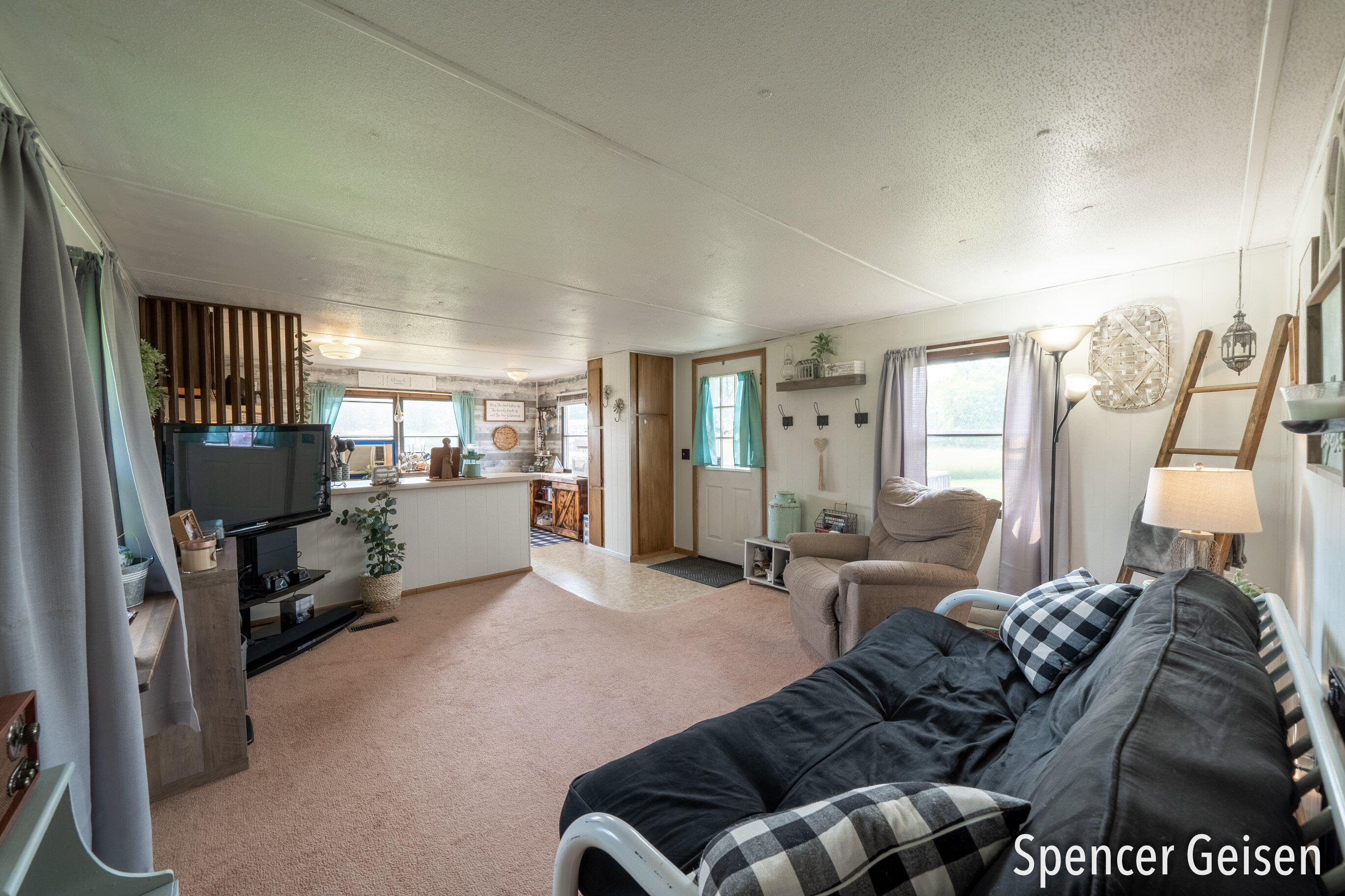 3404 West County Farm Road Sheridan, MI 48884 - Photo 9 of 39 3404 County Farm Rd, Sheridan, MI 48884-