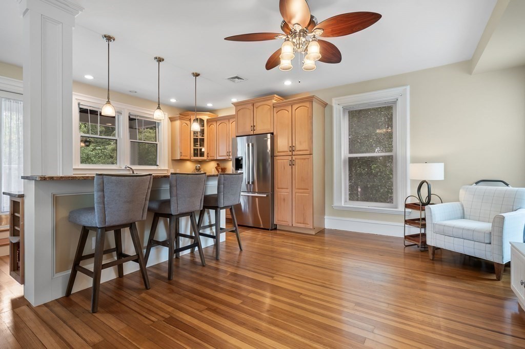 28 County Street, Unit 2 Ipswich, MA 01938 - Photo 6 of 31