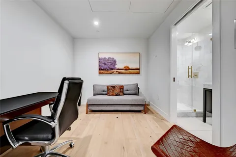 $1,599,000 | 70 Rainey Street, Unit 1306, Austin, TX 78701