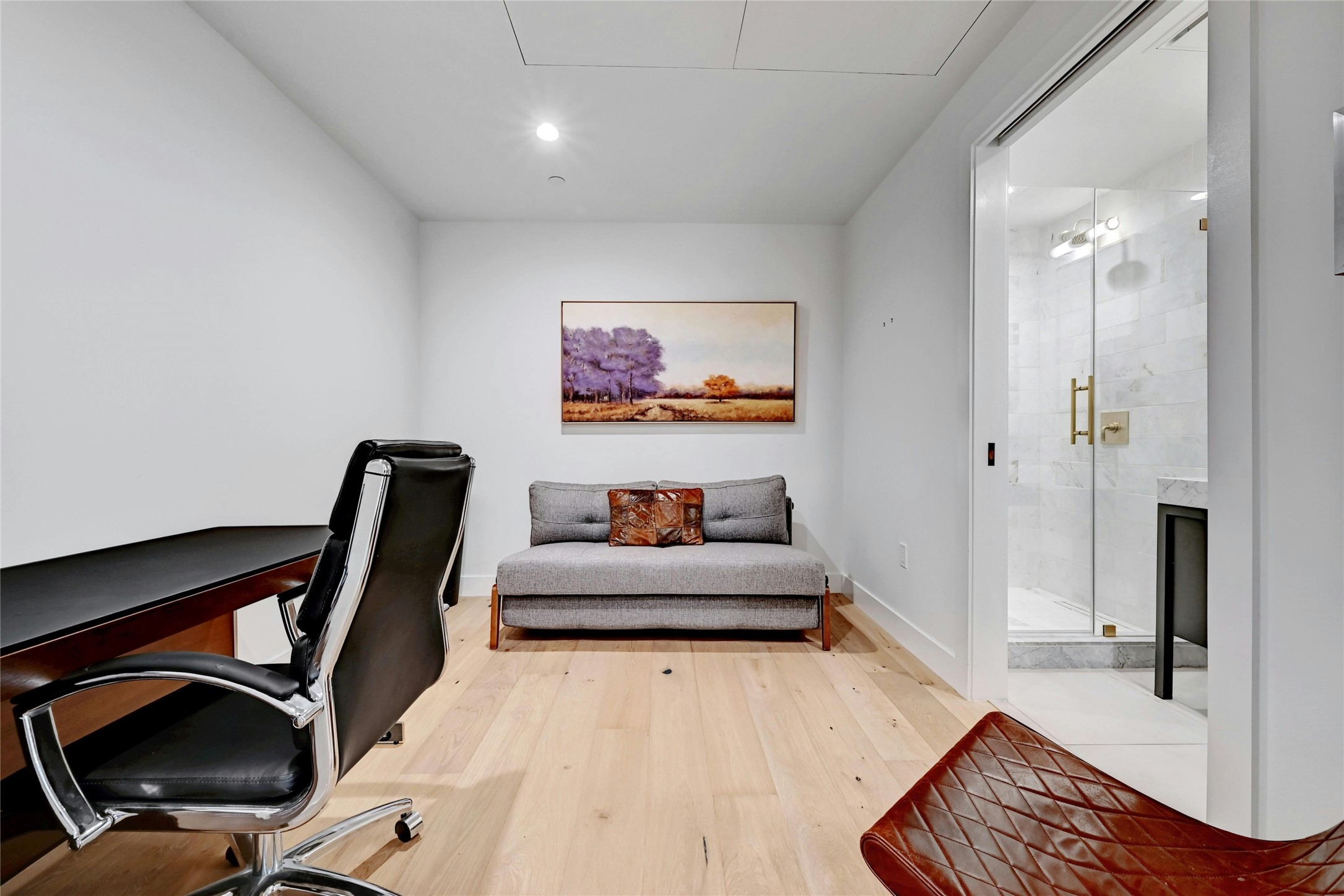 70 Rainey Street, Unit 1306 Austin, TX 78701 - Photo 18 of 27 Study / Occasional 3rd bed