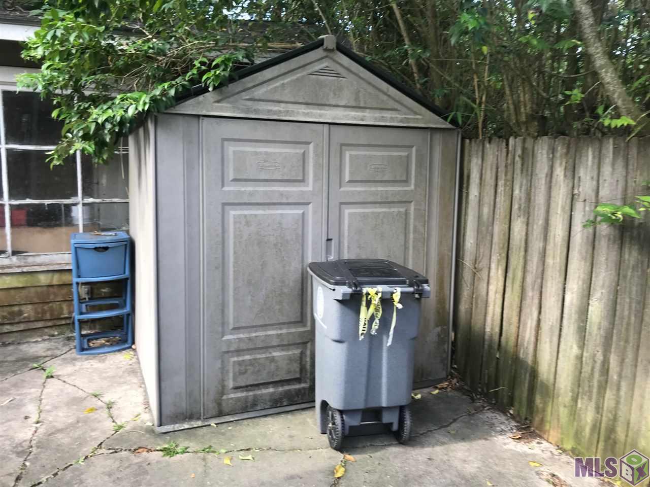 859 Aster Street Baton Rouge, LA 70802 - Photo 3 of 5 Outdoor Utility Room