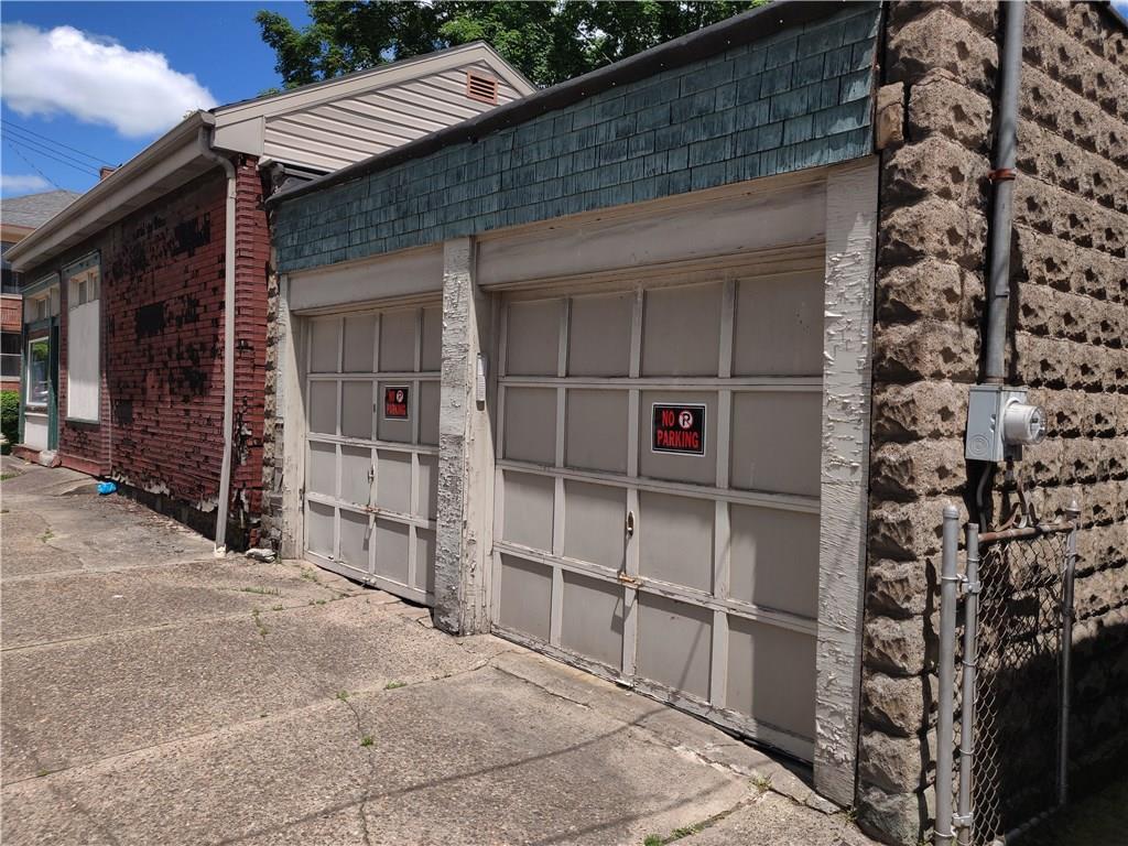 827 Evergreen Road Pittsburgh, PA 15209 - Photo 16 of 17 Gallery Image 16