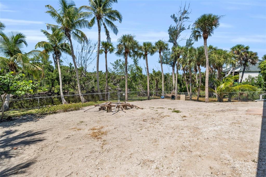 4636 Buck Key Road Sanibel, FL 33957 - Photo 31 of 43