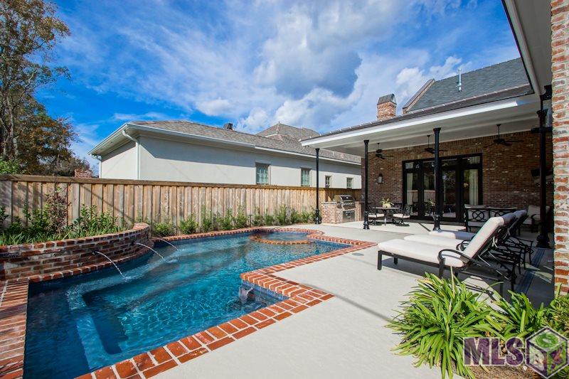 4844 Mimosa Street Baton Rouge, LA 70808 - Photo 4 of 31 Gallery Image 4