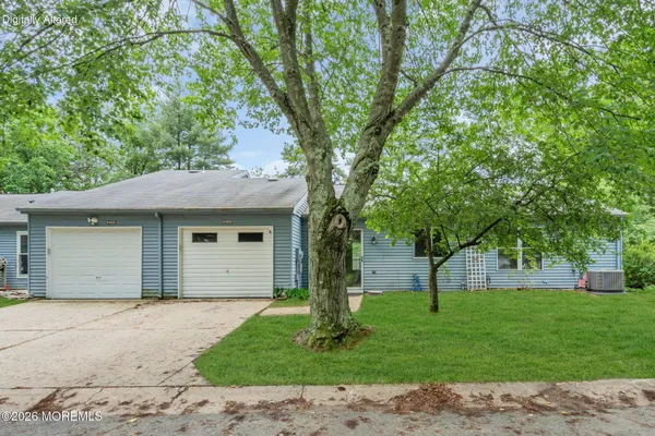 $275,000 | 846 A Winchester Court, Manchester Township, NJ 08759