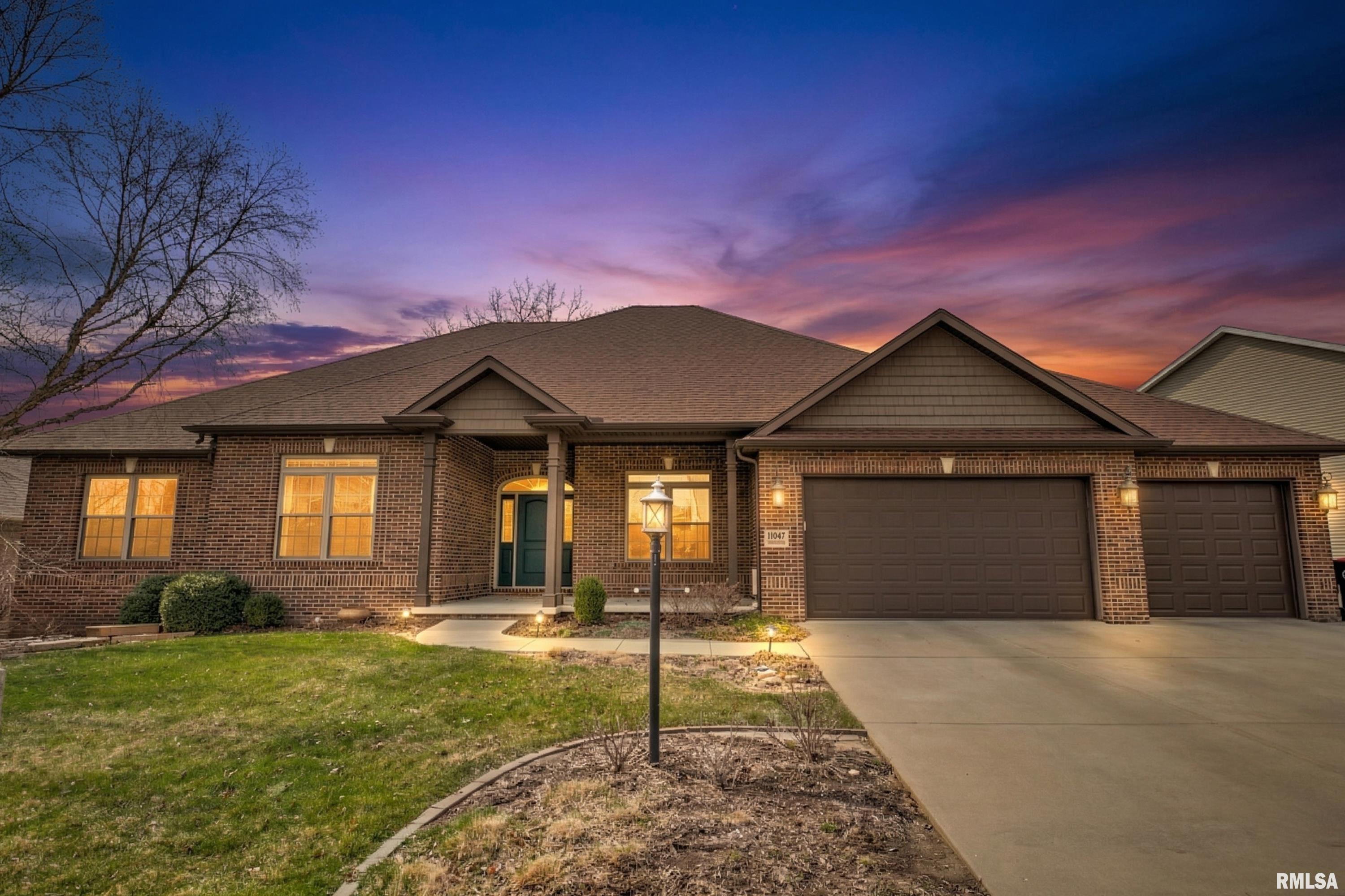 11047 North Country Ridge Lane Dunlap, IL 61525 - Photo 1 of 45