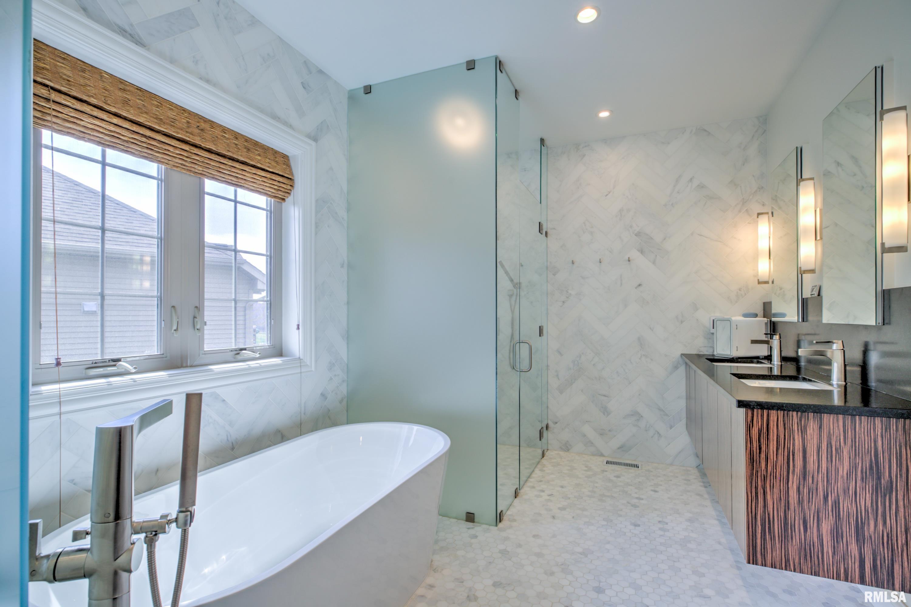 11047 North Country Ridge Lane Dunlap, IL 61525 - Photo 18 of 45