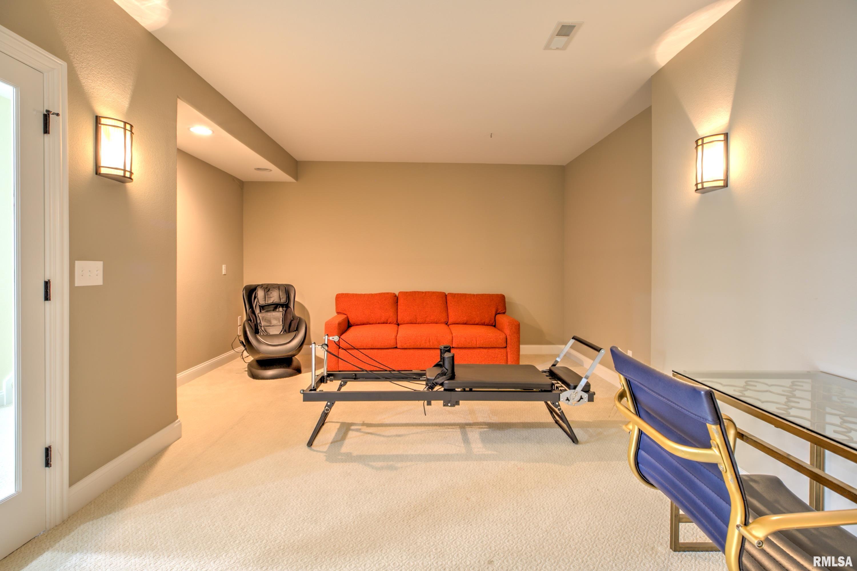 11047 North Country Ridge Lane Dunlap, IL 61525 - Photo 37 of 45