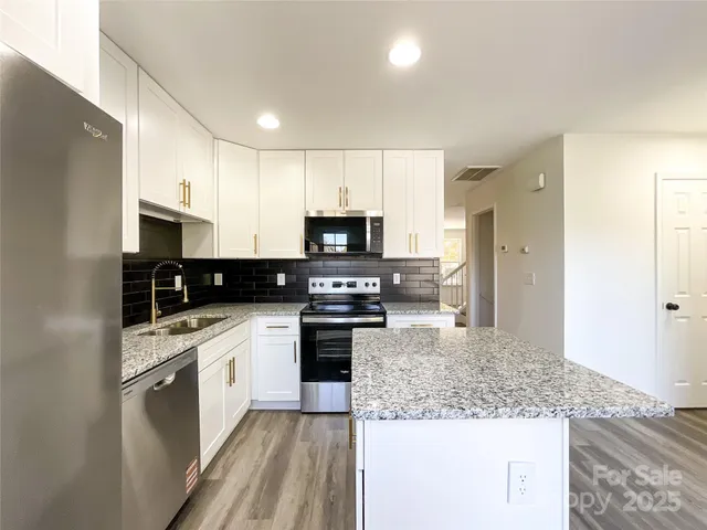 $325,000 | 1228 Iron Gate Court, Rock Hill, SC 29732