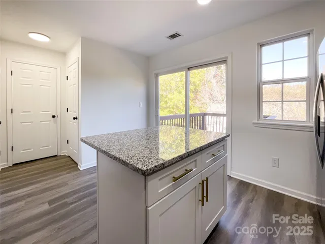 $325,000 | 1228 Iron Gate Court, Rock Hill, SC 29732