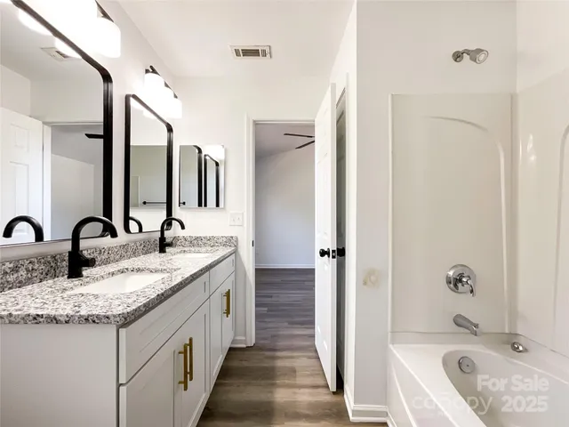 $325,000 | 1228 Iron Gate Court, Rock Hill, SC 29732