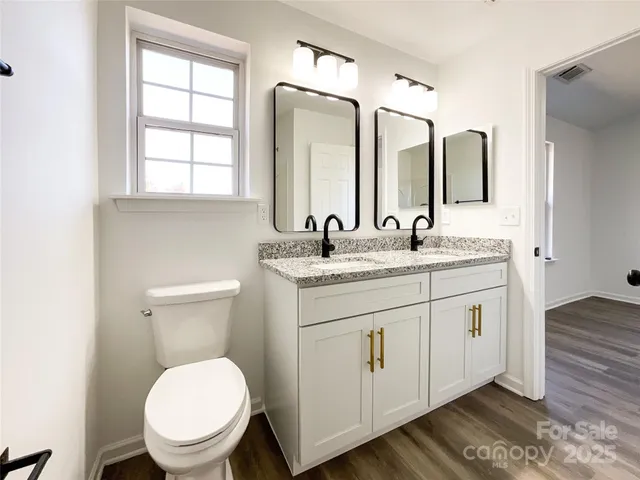 $325,000 | 1228 Iron Gate Court, Rock Hill, SC 29732