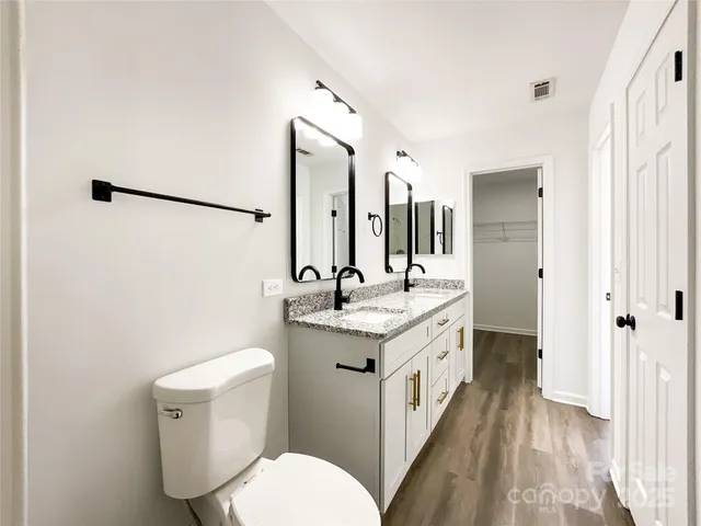 $325,000 | 1228 Iron Gate Court, Rock Hill, SC 29732