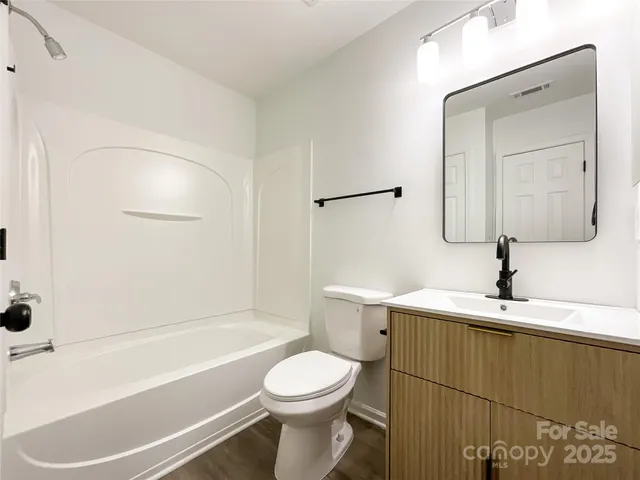 $325,000 | 1228 Iron Gate Court, Rock Hill, SC 29732