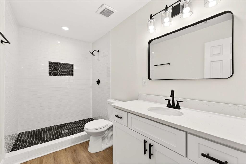 4365 Langdon Drive Decatur, GA 30035 - Photo 21 of 36