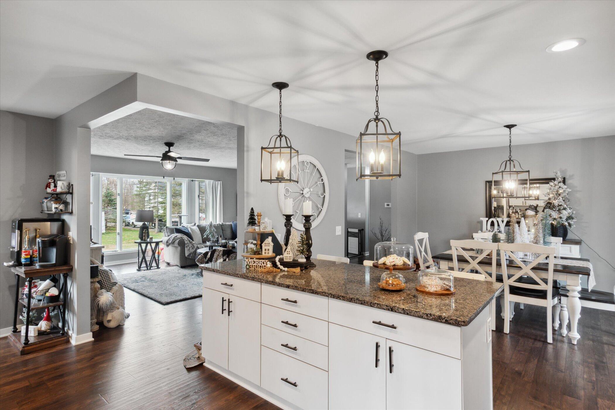 7745 Napoleon Road Jackson, MI 49201 - Photo 15 of 37 15-7745-Napoleon-Rd-Jackson-MI-49201-Win