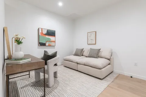 $1,450,000 | 1395 Washington Street, Unit 302, Boston, MA 02118