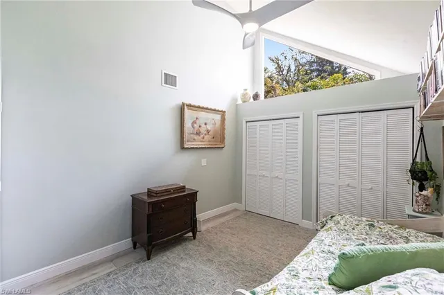 $525,000 | 1323 Solana Road, Unit K2, Naples, FL 34103