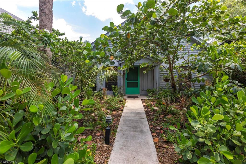 1323 Solana Road, Unit K2 Naples, FL 34103 - Photo 2 of 42