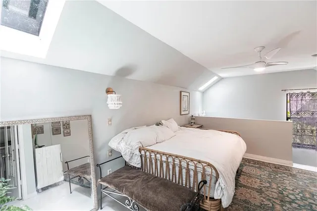 $525,000 | 1323 Solana Road, Unit K2, Naples, FL 34103