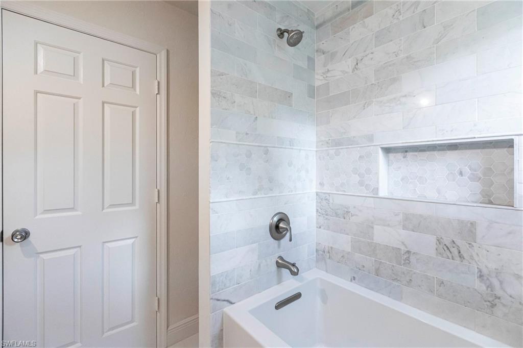 1323 Solana Road, Unit K2 Naples, FL 34103 - Photo 26 of 42