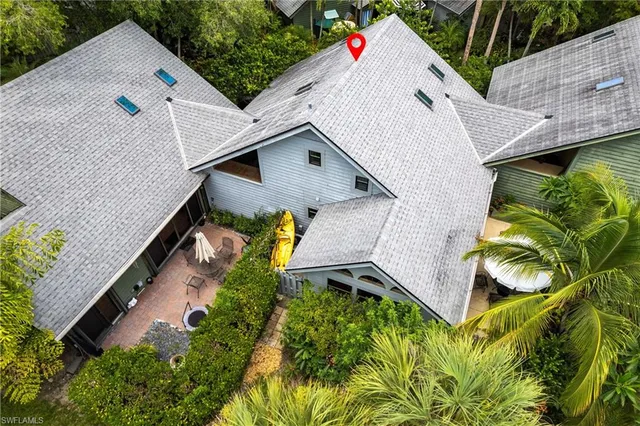 $525,000 | 1323 Solana Road, Unit K2, Naples, FL 34103