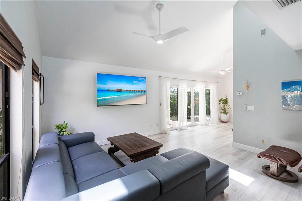 1323 Solana Road, Unit K2 Naples, FL 34103 - Photo 5 of 42